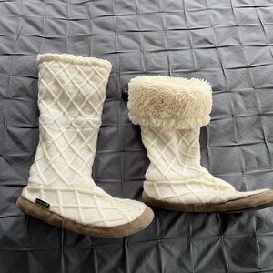 Muk Luka Fury Boot Slippers (7)